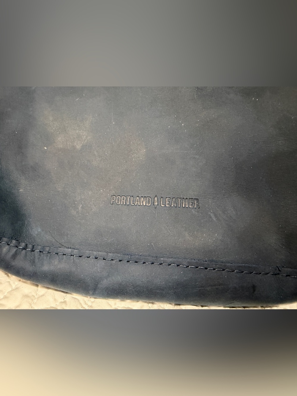 Portland Leather Co Raindrop in Navy - Picture 3 of 7